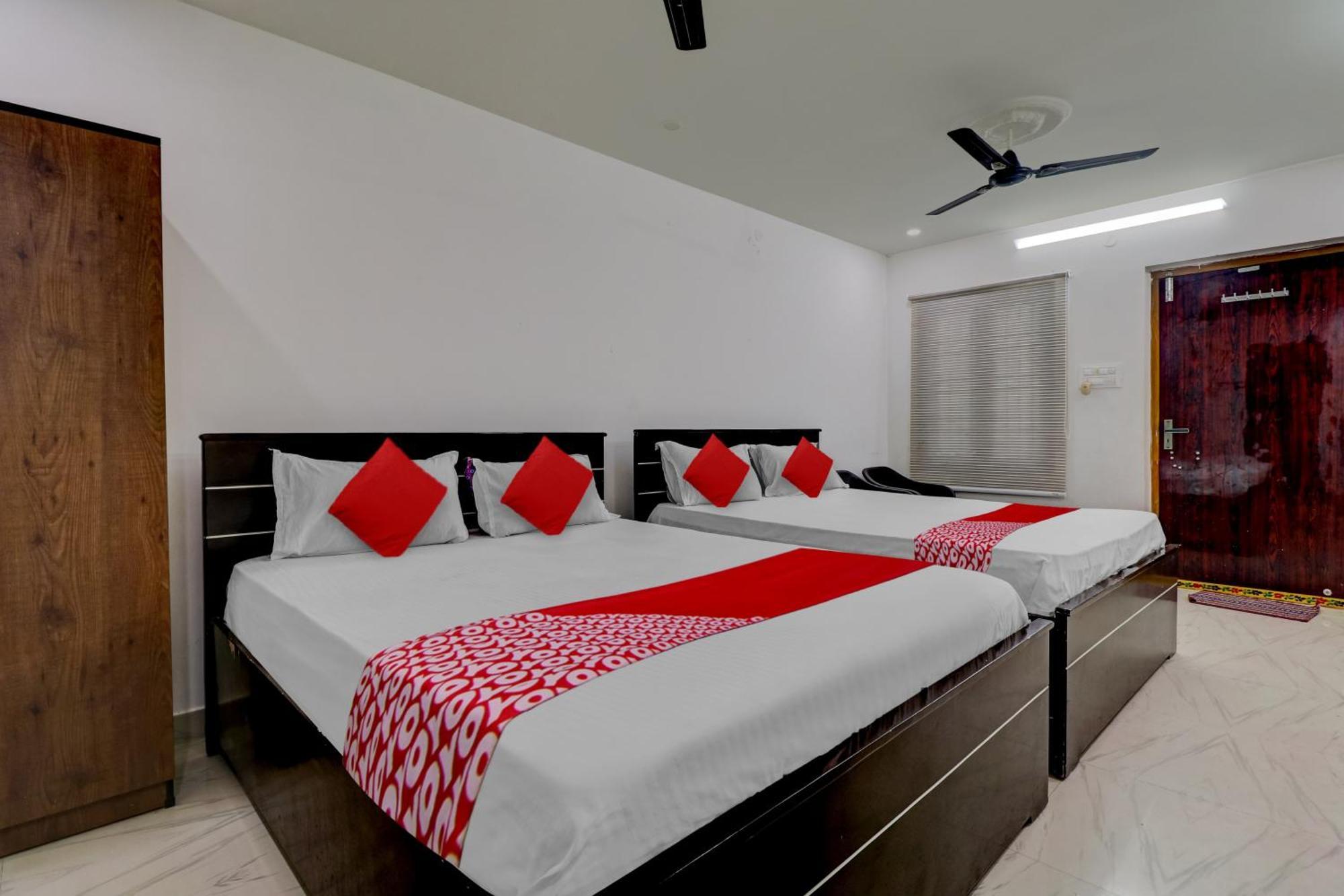 Hotel Oyo Vnr Convention Guntūr Zewnętrze zdjęcie